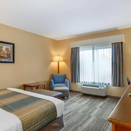 Best Western Plus University Park Inn & Suites State College Exterior photo