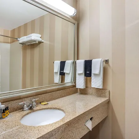 Best Western Plus University Park Inn & Suites State College Exterior photo