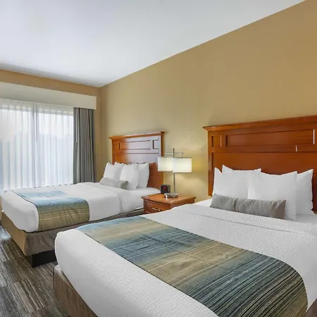 Best Western Plus University Park Inn & Suites State College Exterior photo