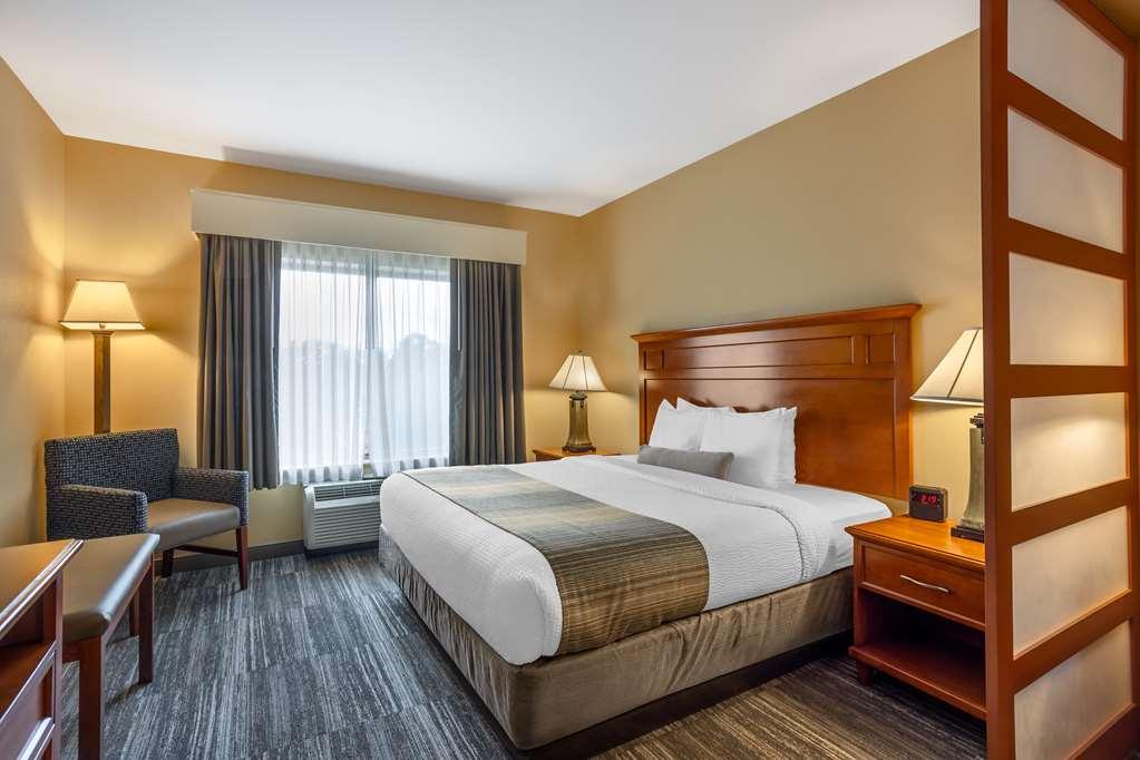 Western Park & 3* State College