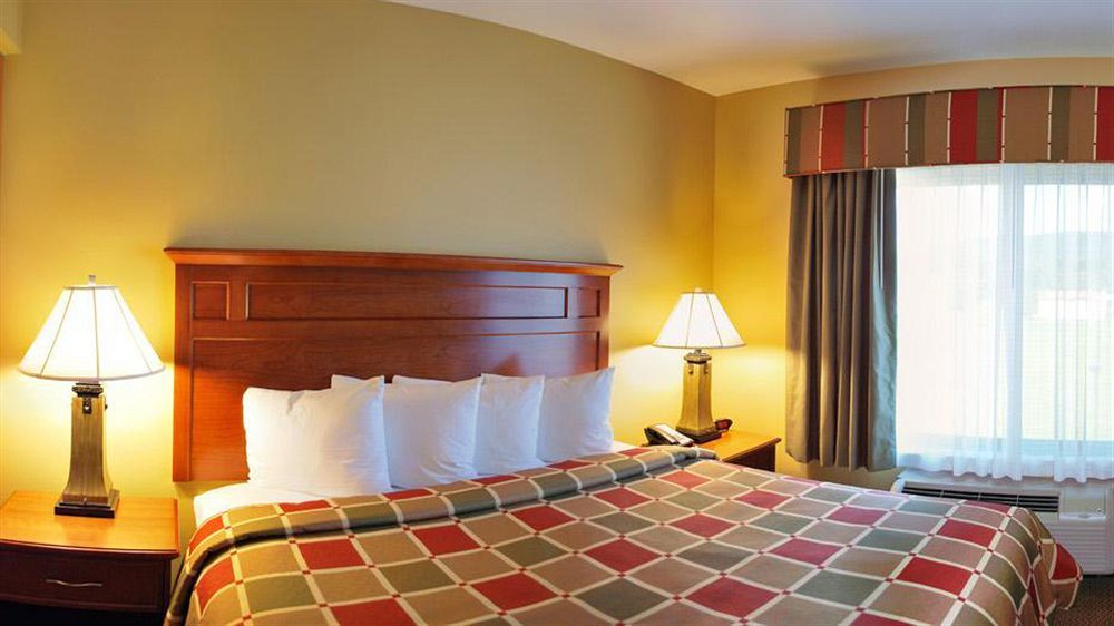 Western Park & Hotel State College