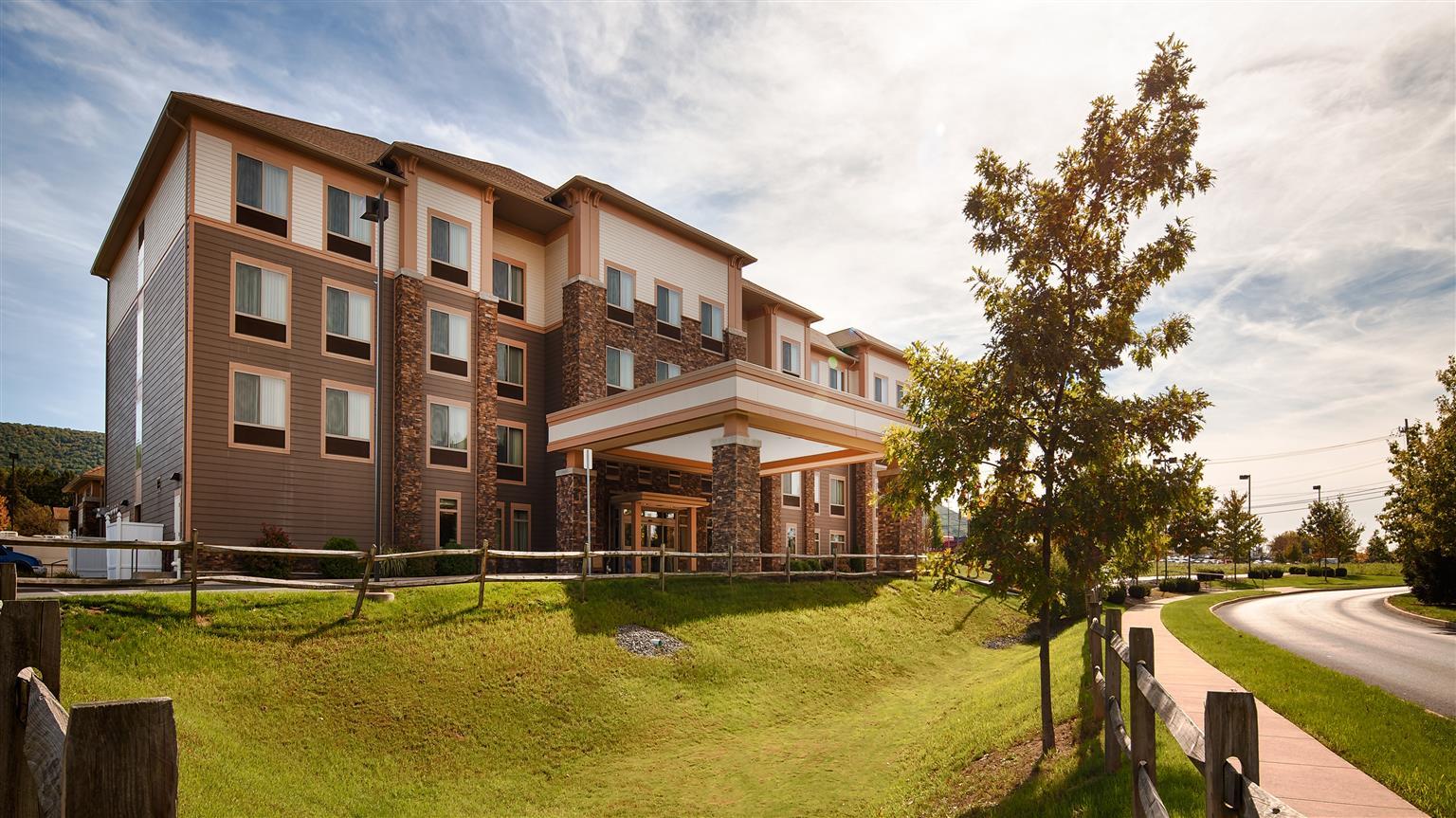 Western Park & Hotel State College